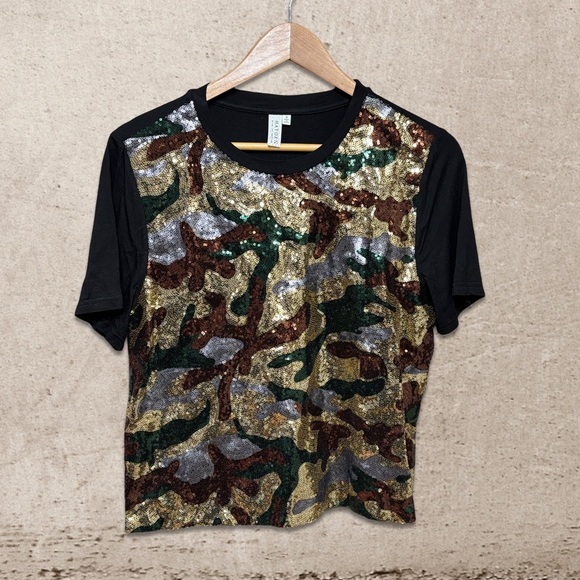 Hayden sequin Camo Blouse - Picture 1 of 4